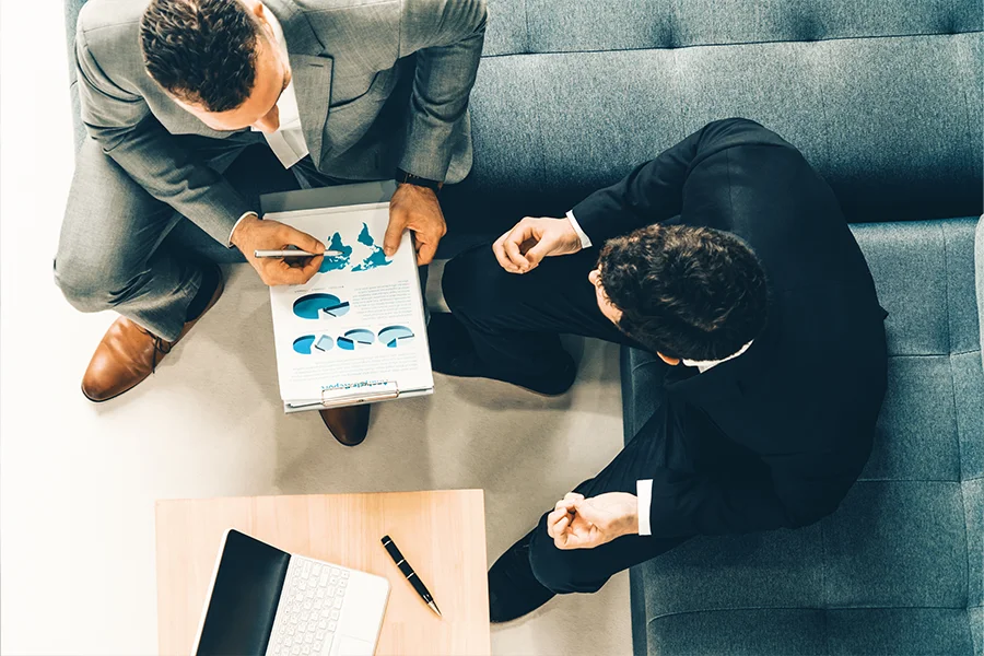 Businessmen_working