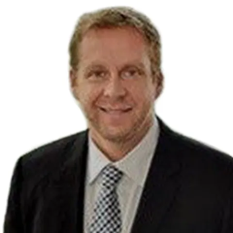 Headhost of Justin Wood, Richey May